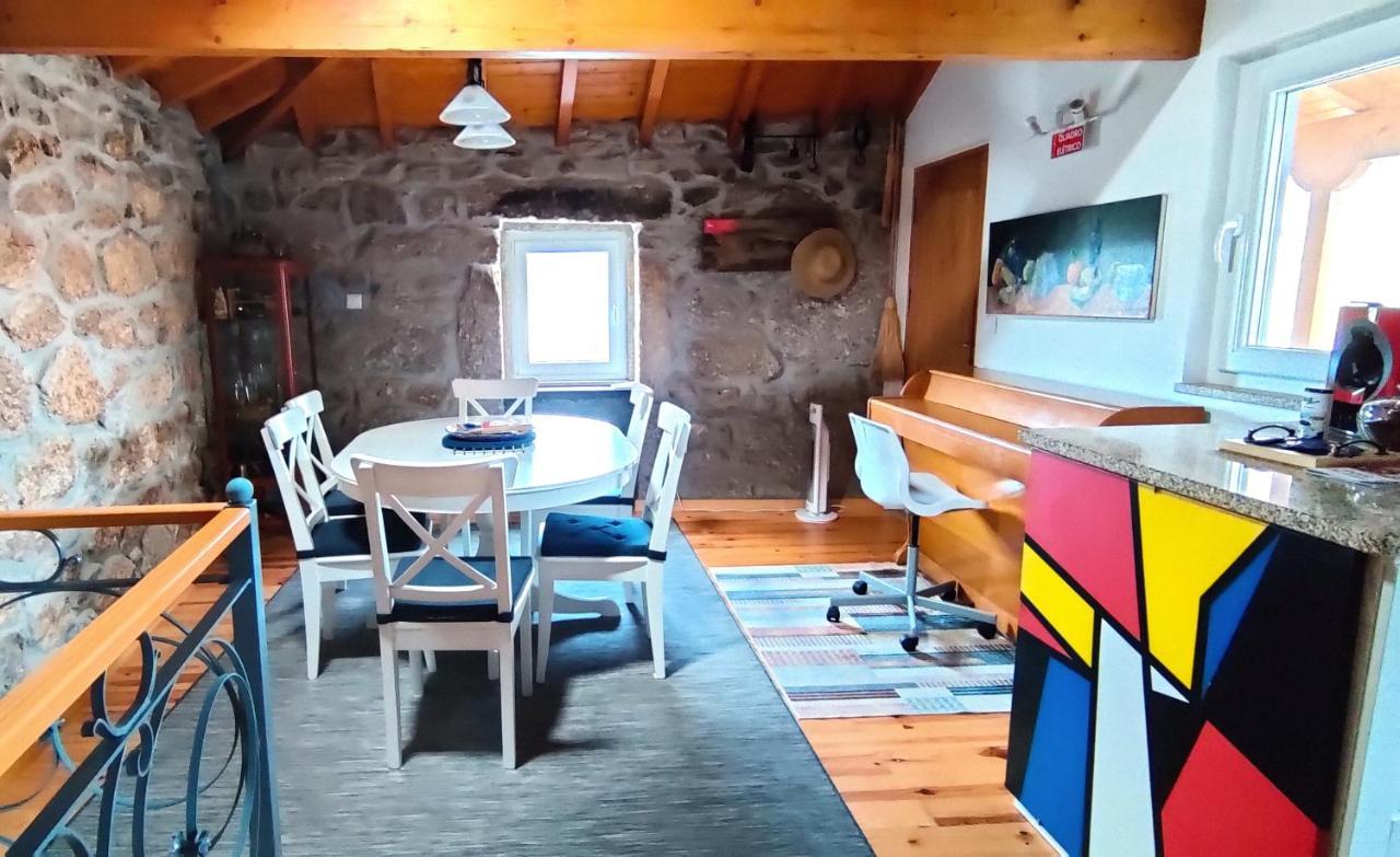 Casa Rural D 'Avo - Sossego Do Campo - 5 Adultos Alhais Экстерьер фото